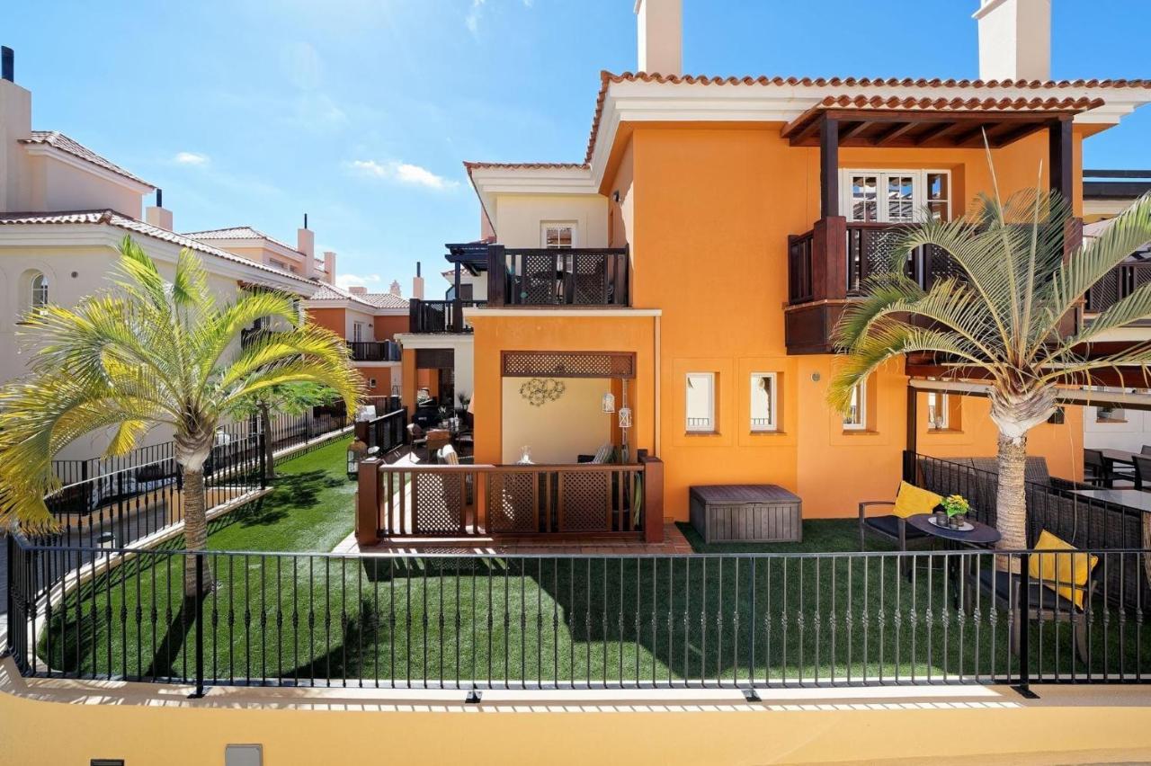Monte Carrera 212 By Homestaygrancanaria Arguineguin Exterior photo